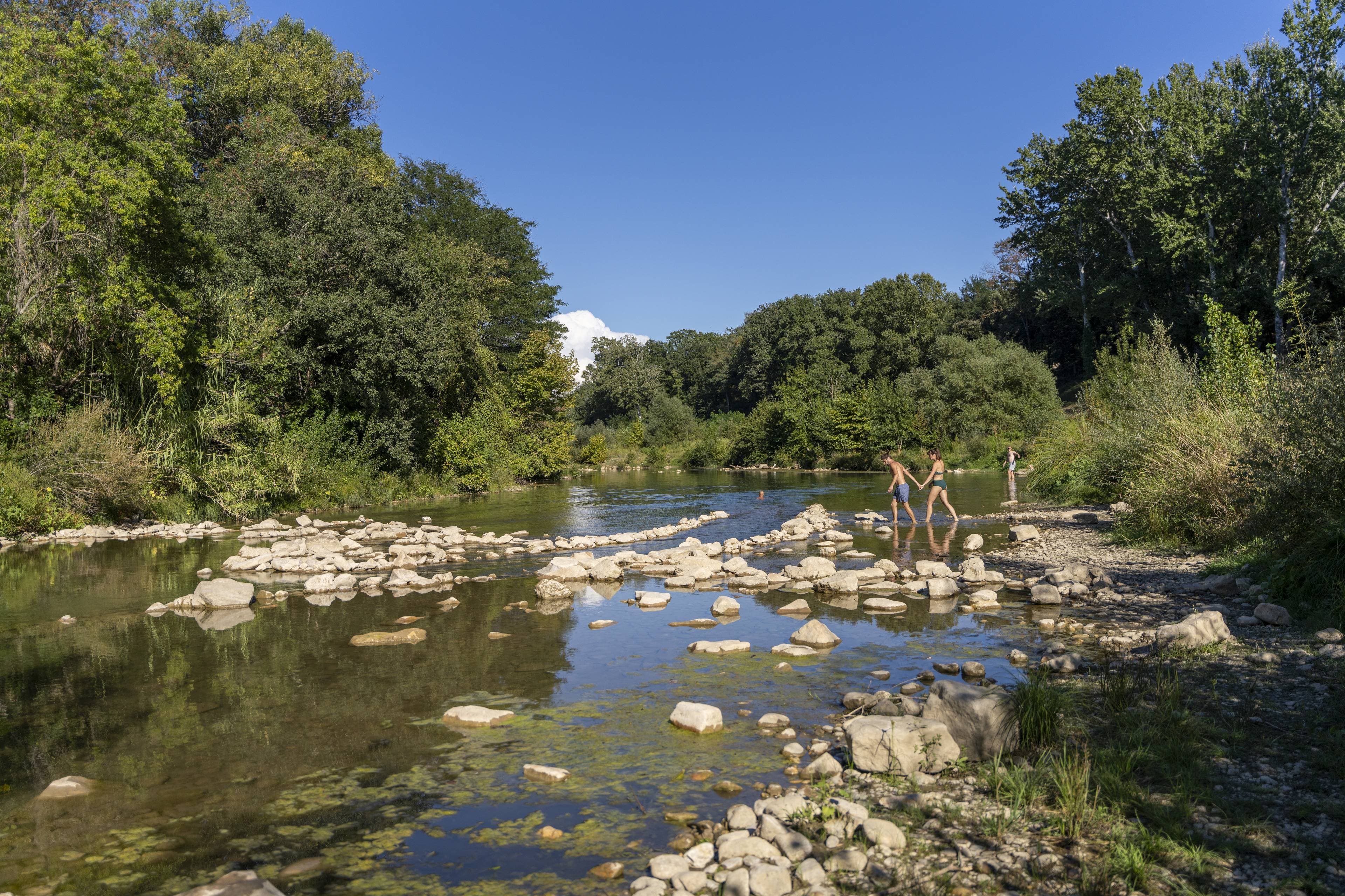 A scenery from Slow Village | La Roque sur Cèze