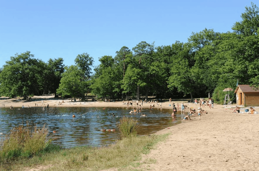 A scenery from Camping Seasonova L'Etang des Bois