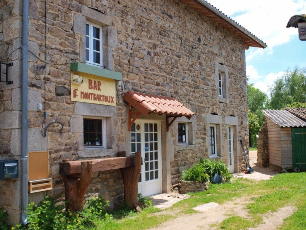 A scenery from Camping Le Montbartoux
