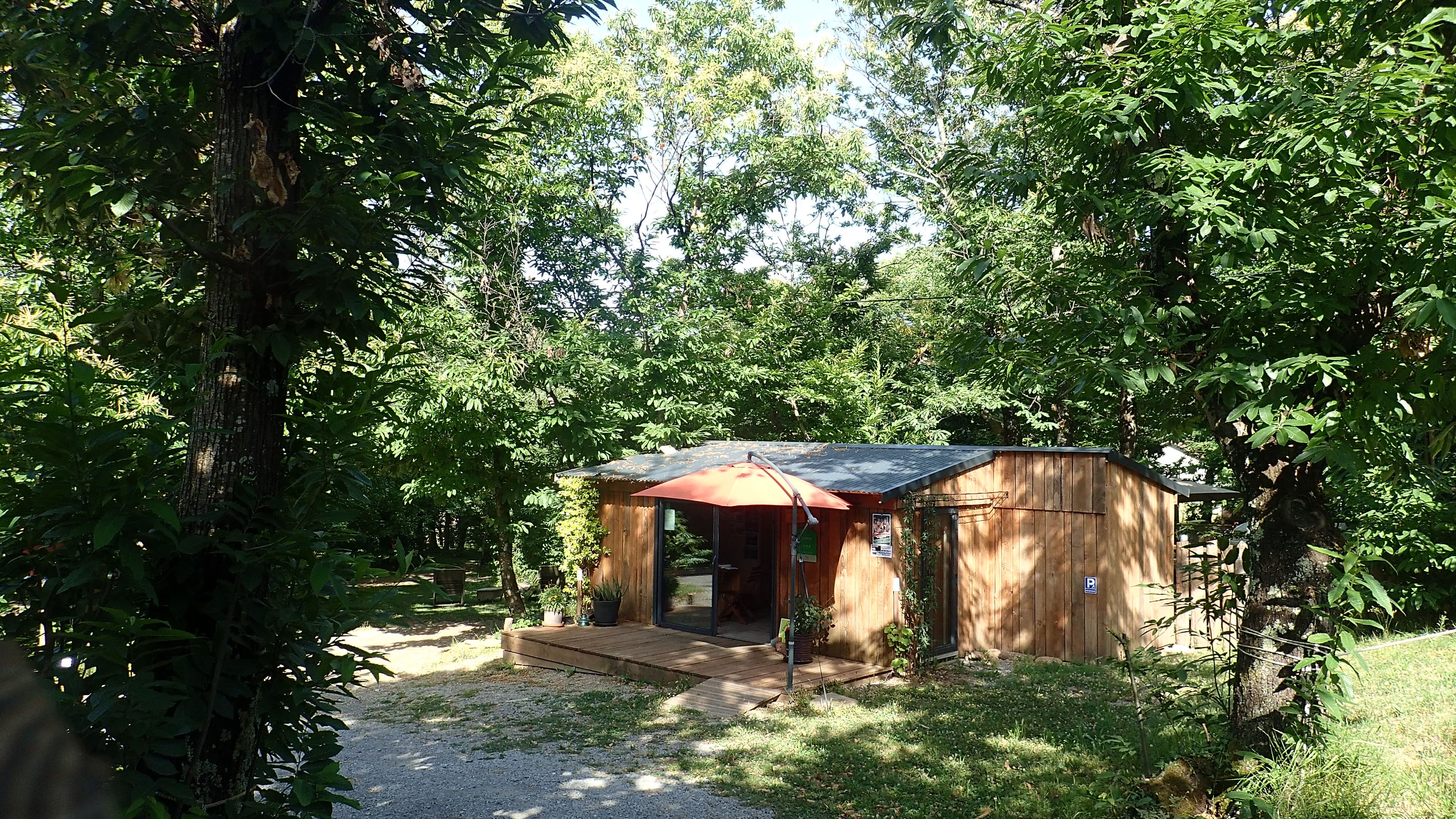 A scenery from Camping La Châtaigneraie