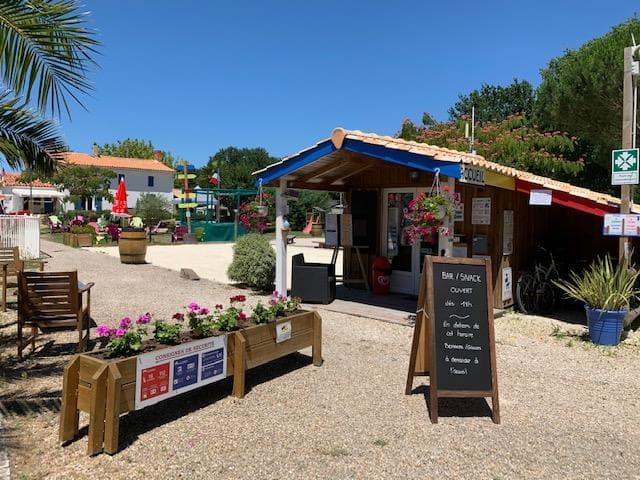 A scenery from Ushuaïa Villages - Camping La Chesnays ****