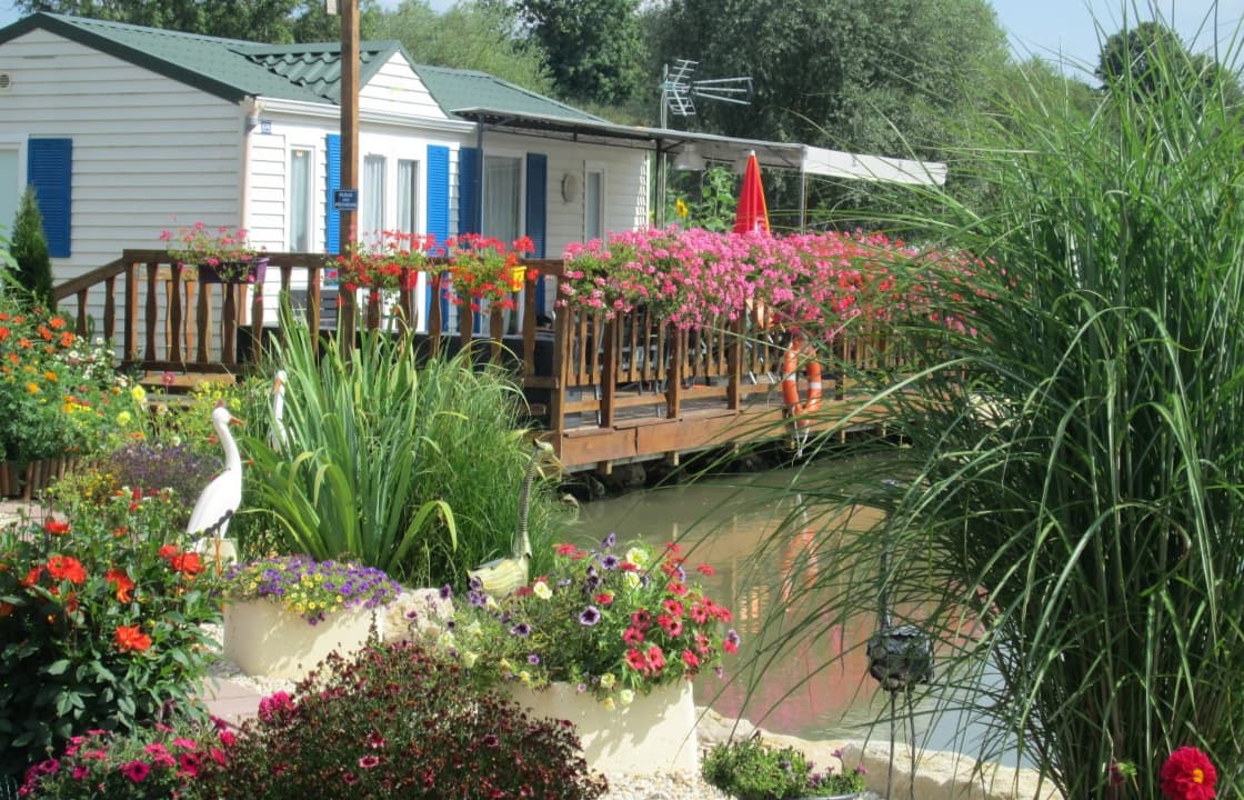 A scenery from Camping - Base de Loisirs La Tuilerie