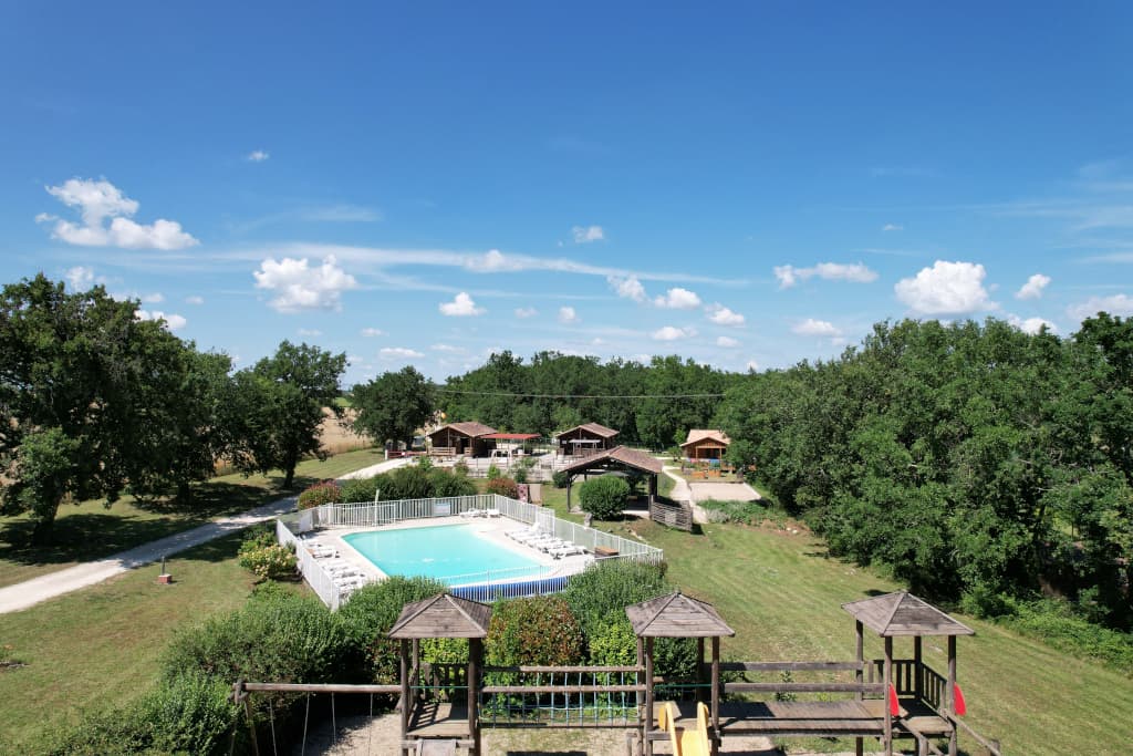 A scenery from Les Chalets de Dordogne