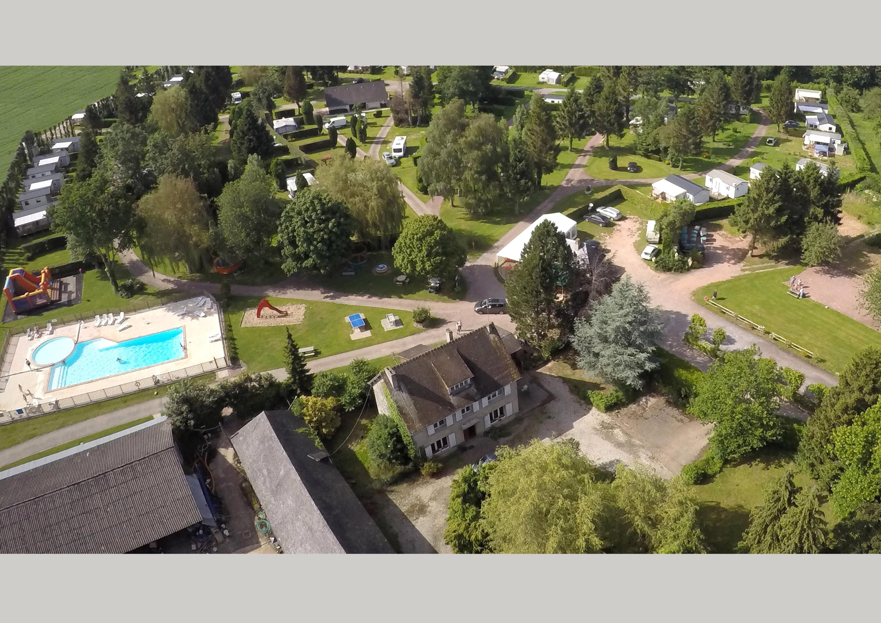 A scenery from ROMANEE L'Orée de Deauville