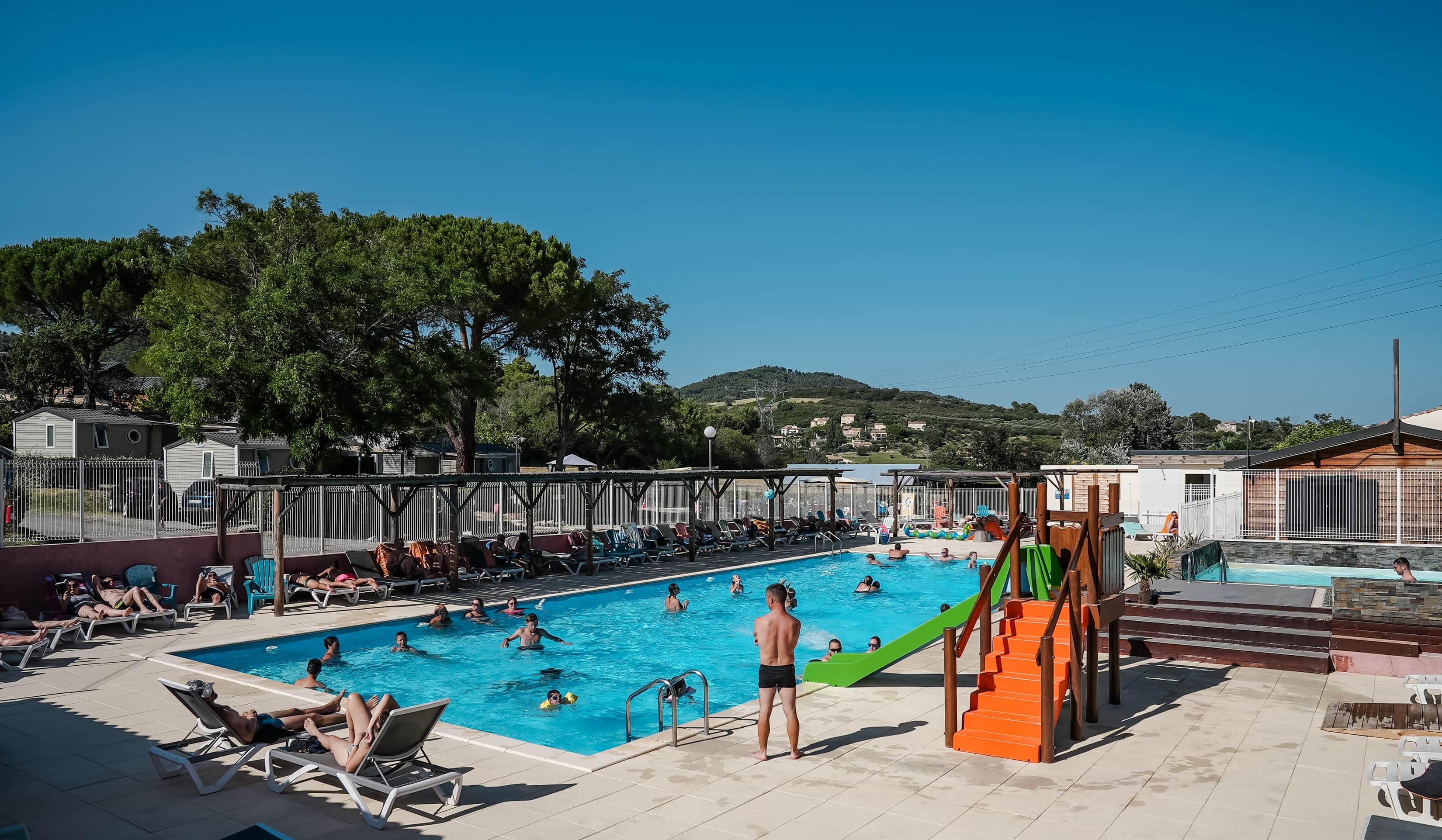 A scenery from Flower Camping Provence Vallée