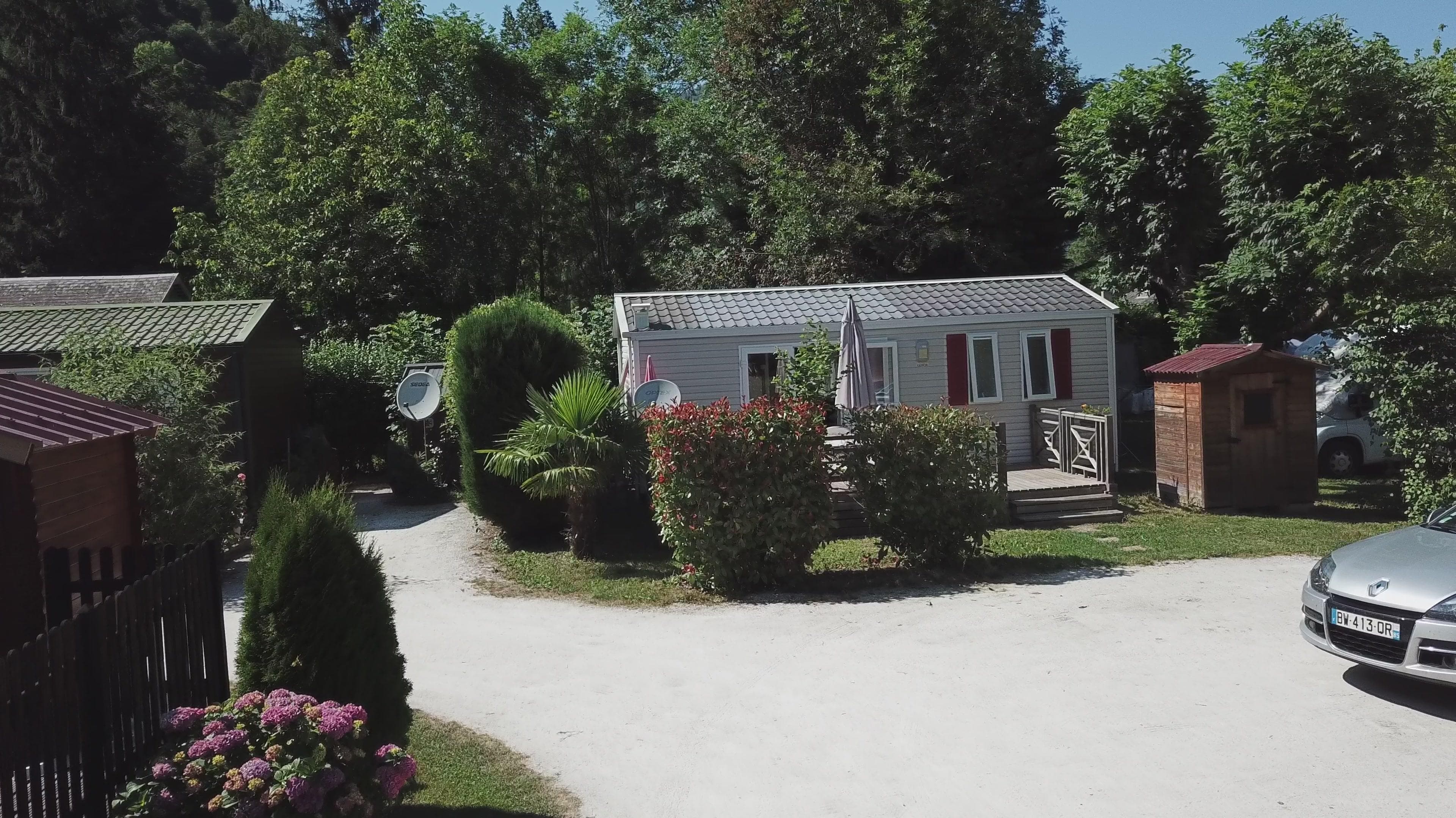 A scenery from Camping Au fil de l'Oo
