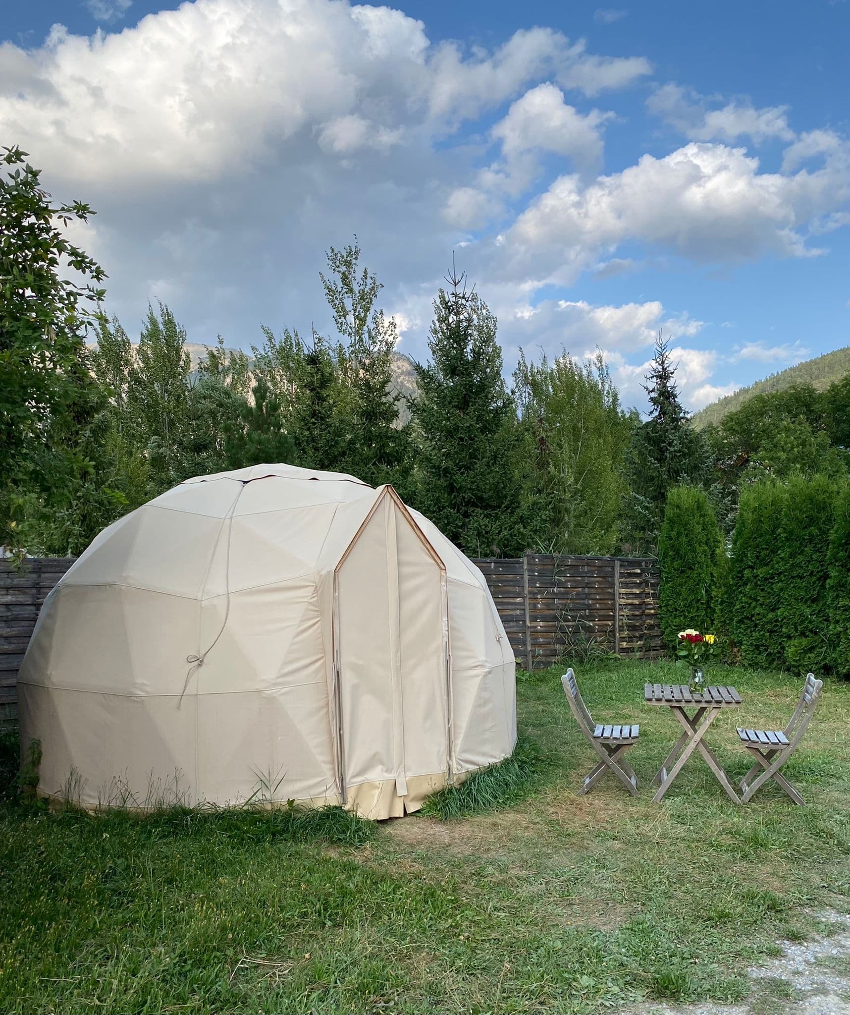 A scenery from Flower Camping le Montana