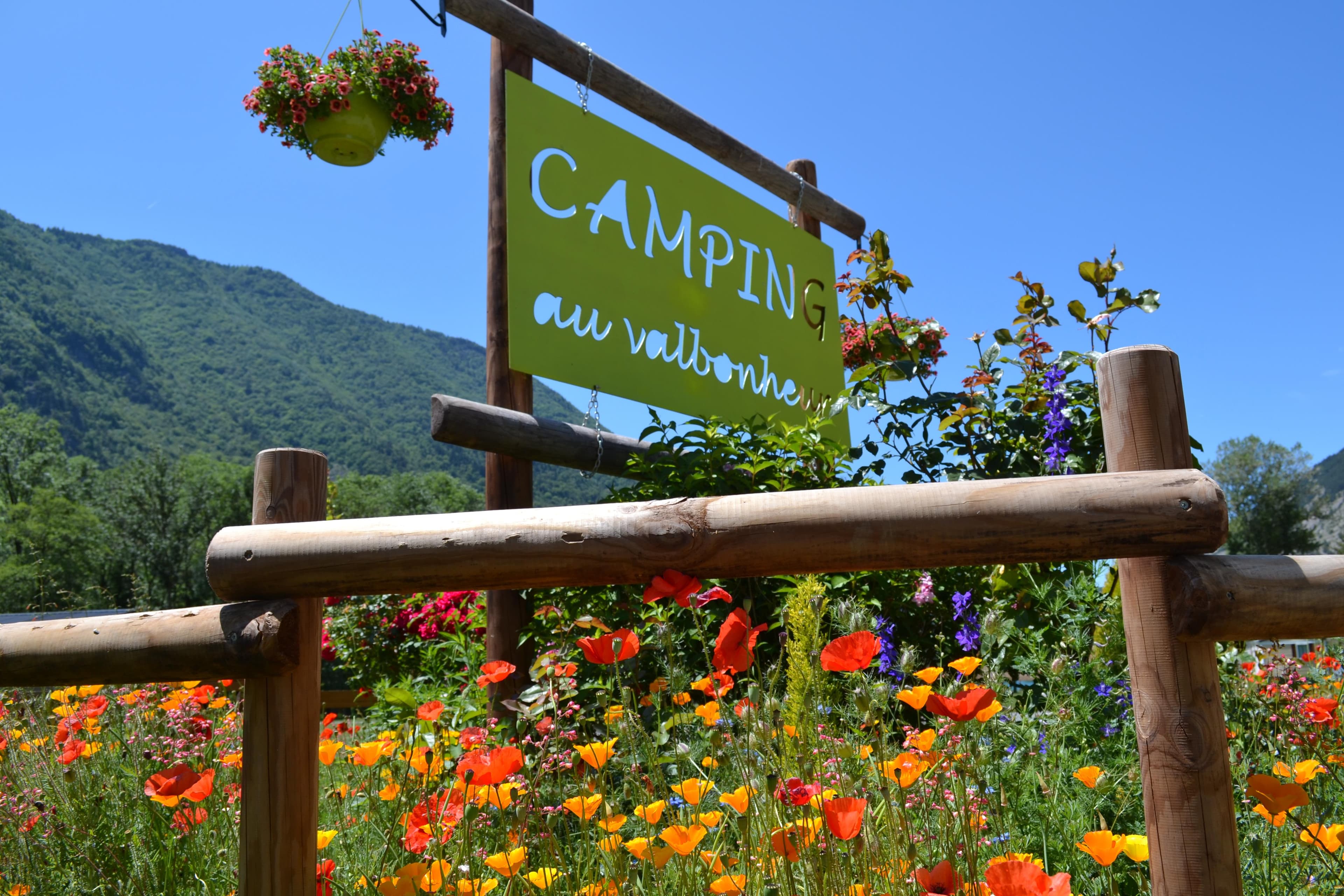 A scenery from Au Valbonheur (Camping le Plan d'Eau)