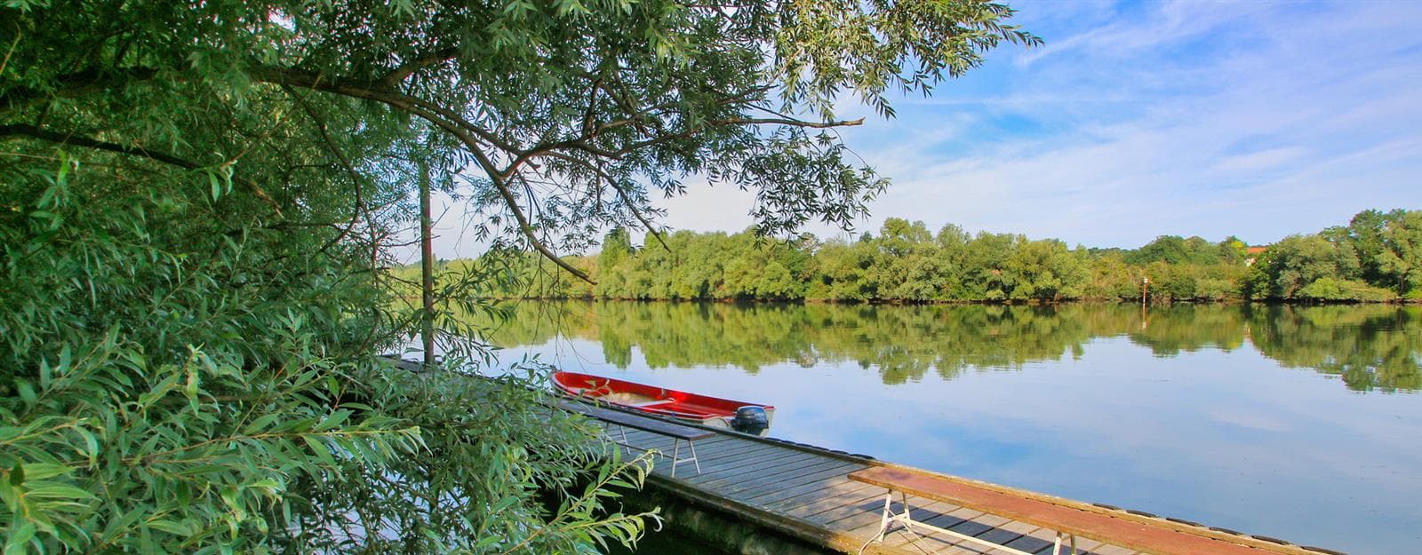 A scenery from Camping Château de Bouafles