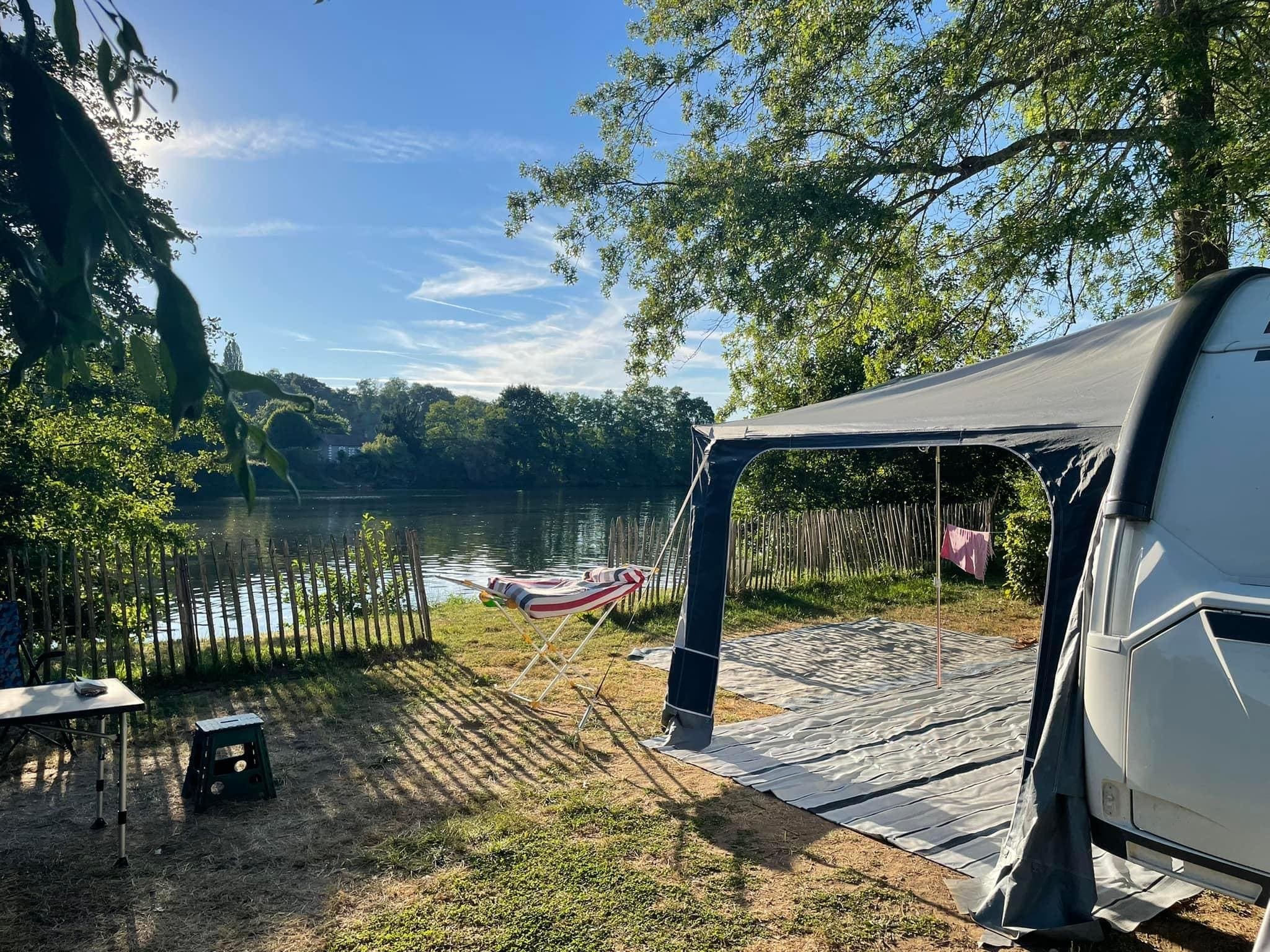 A scenery from Flower Camping LES BERGES DE LA DORDOGNE
