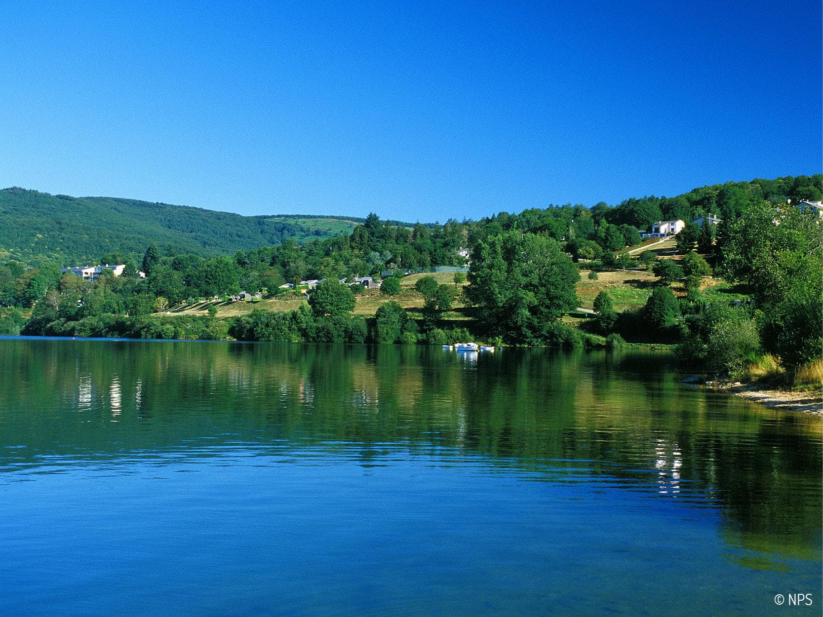 A scenery from Les Fées du Lac