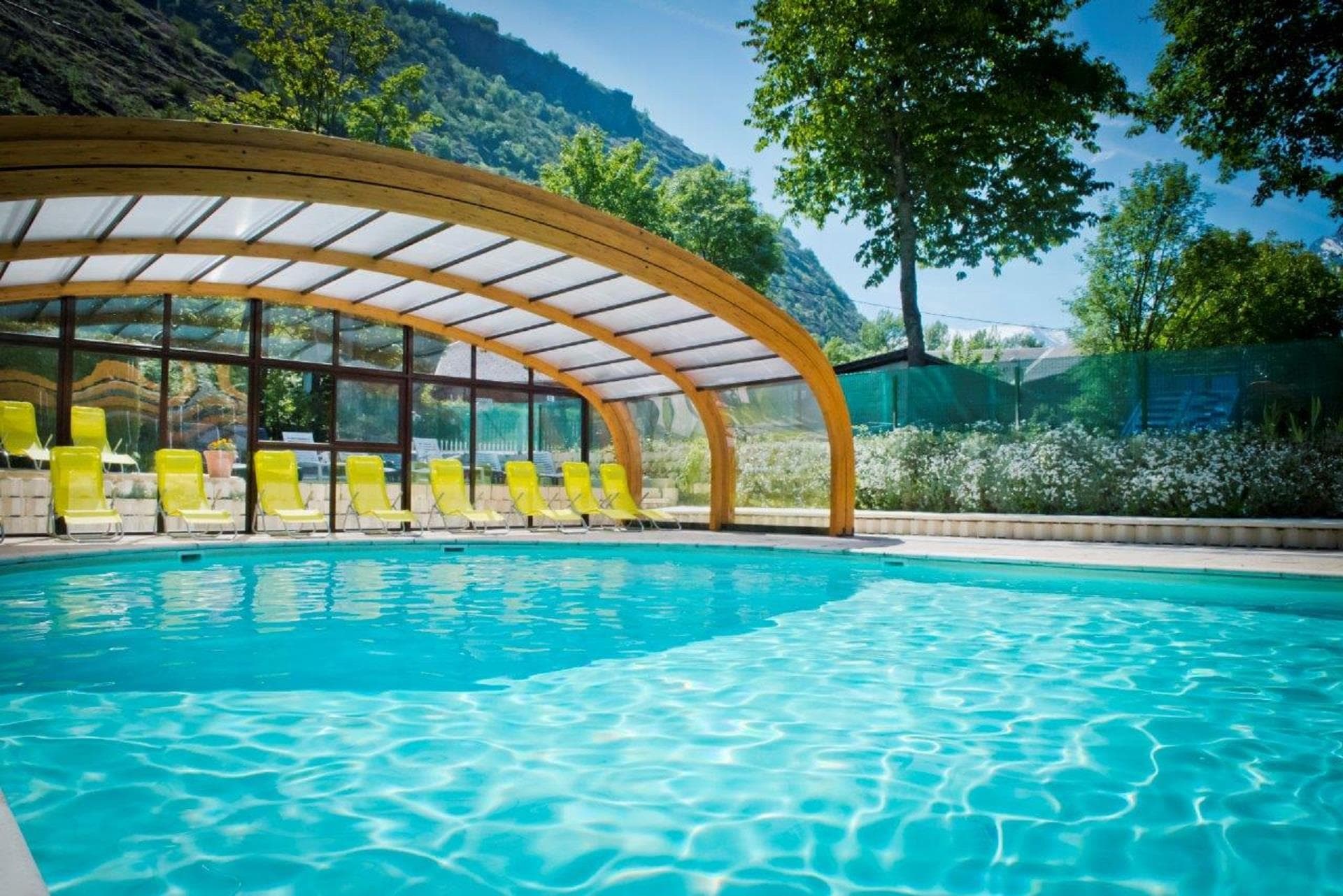 A scenery from Flower Camping A La Rencontre du Soleil