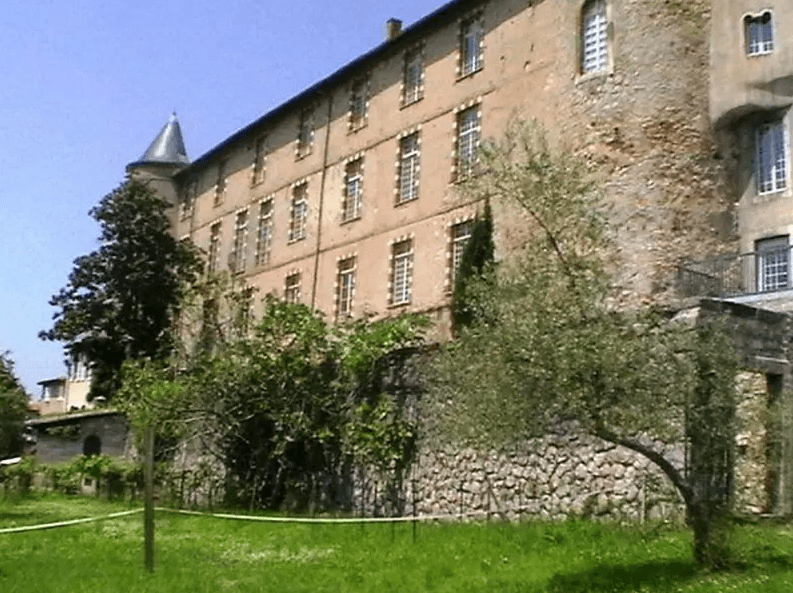 A scenery from Domaine du Palais - Terres de France