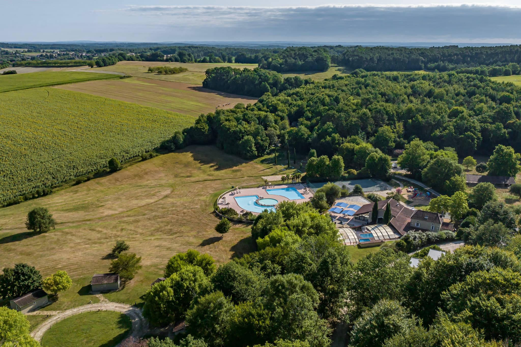 A scenery from La Forêt Enchantée