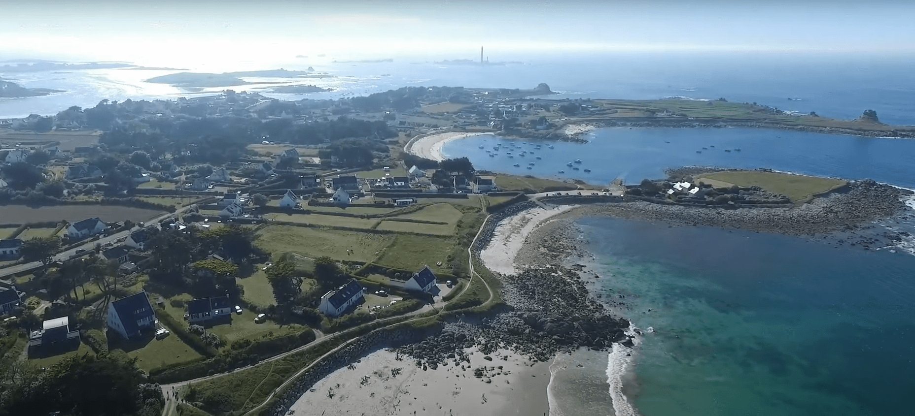 A scenery from Camping du Phare de l'Ile Vierge