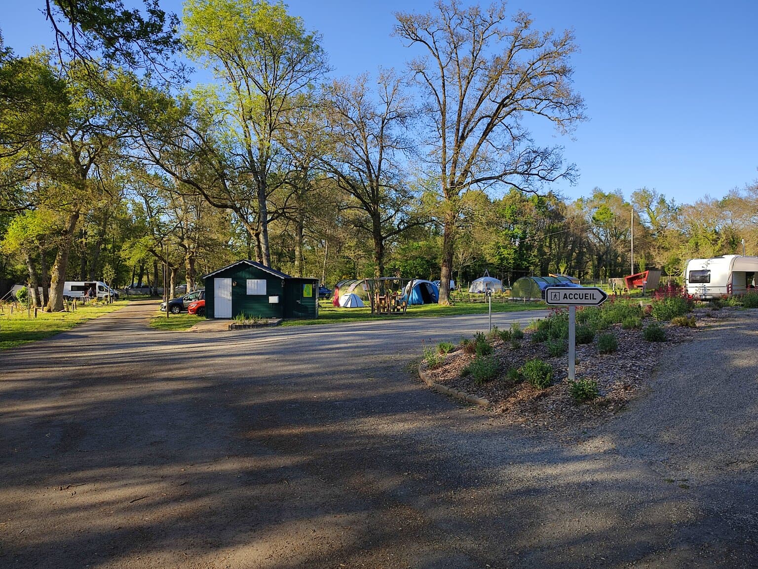 A scenery from Camping de l'île aux Pies