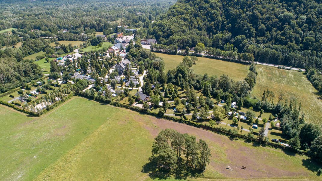 A scenery from Camping Le Château de Rochetaillée