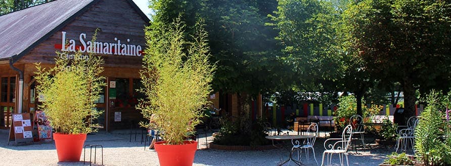 A scenery from Flower Camping La Samaritaine