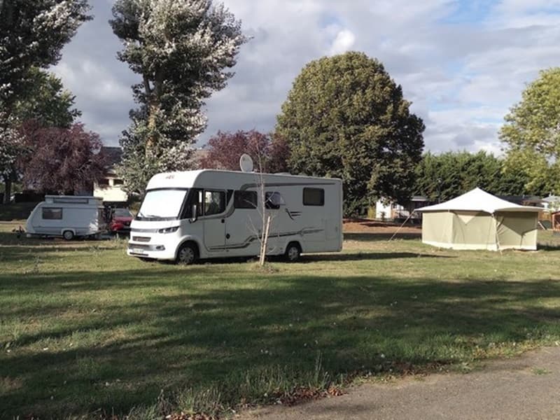 A scenery from Camping Onlycamp Les Bords de Vienne
