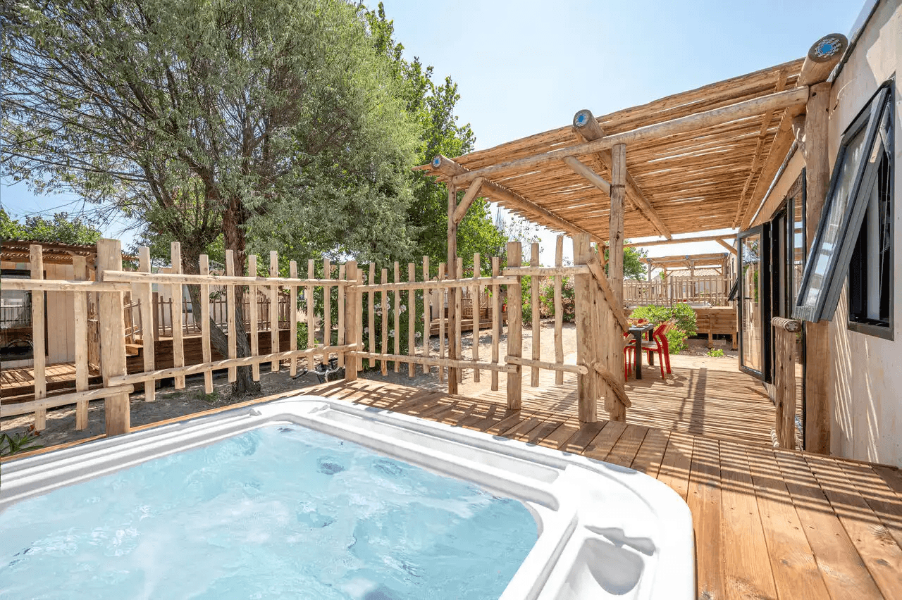 A scenery from Clico Chic - Camping le Paradou
