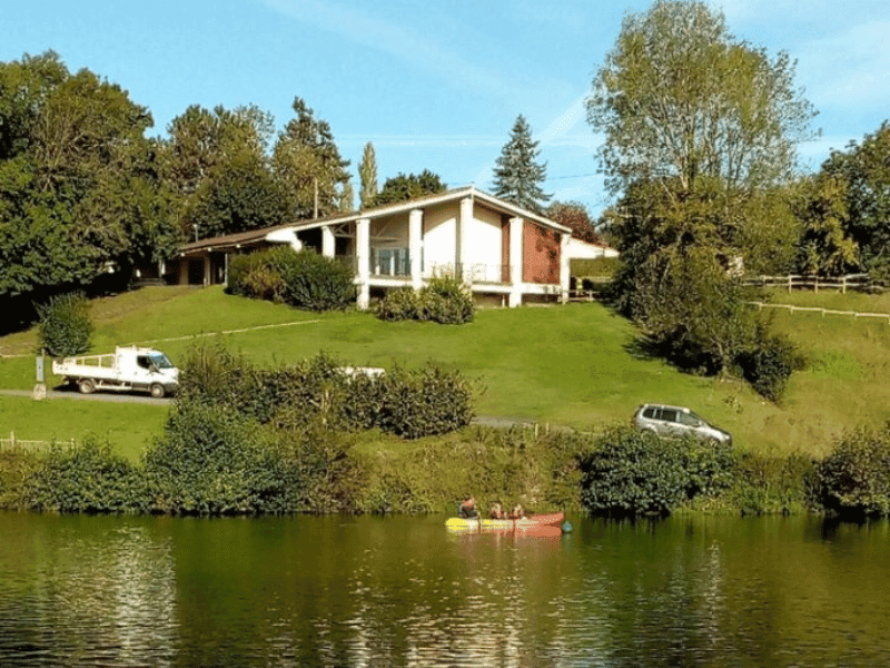 A scenery from OLYDEA Domaine du Lambon