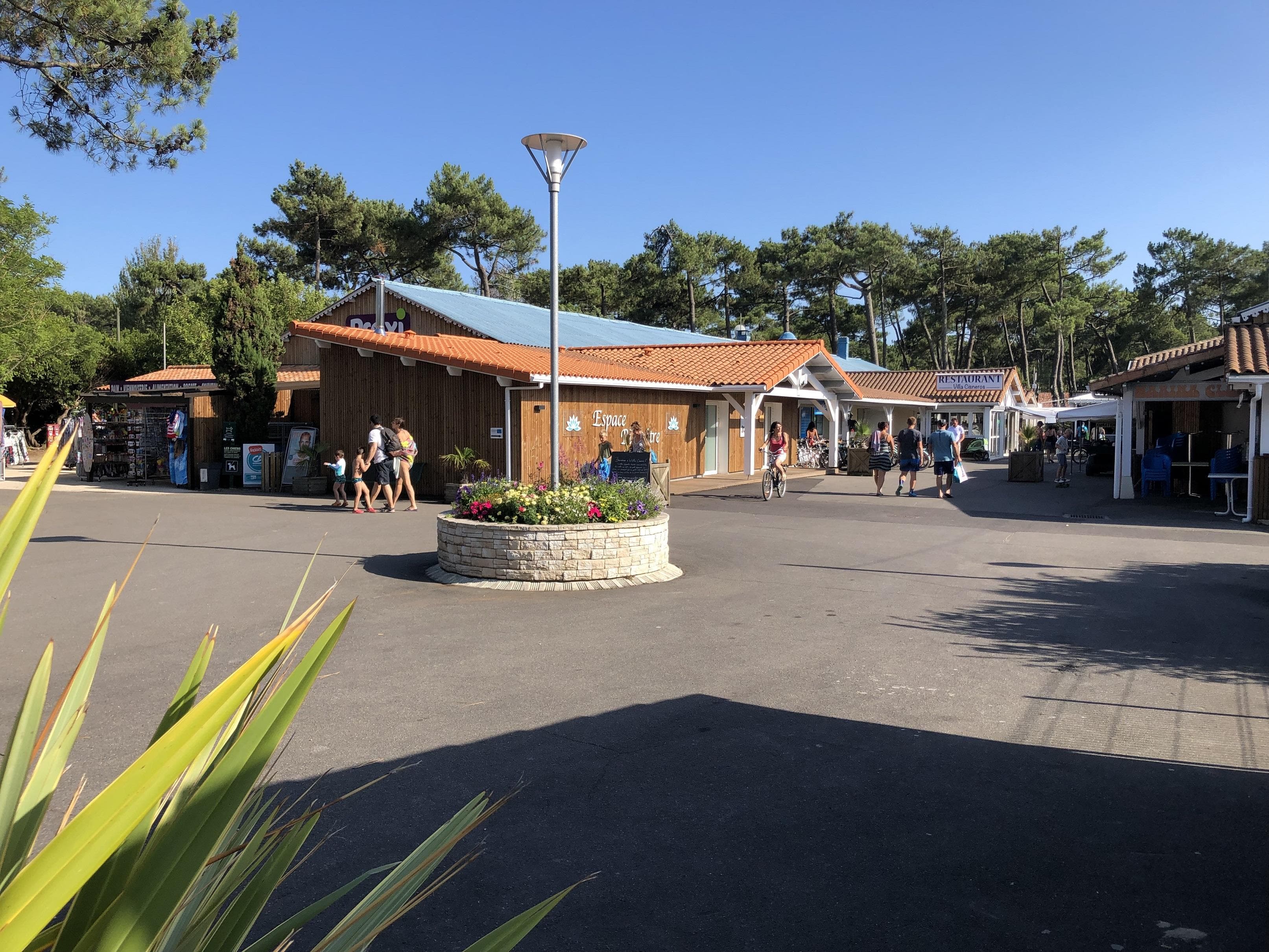 A scenery from CLUB MARINA-LANDES