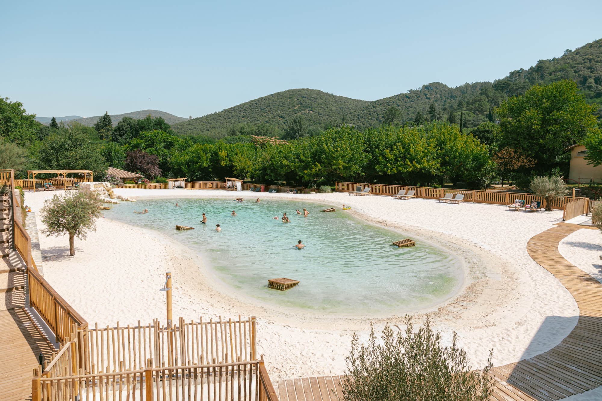 A scenery from Slow Village | Anduze