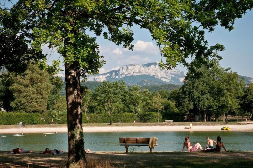 A scenery from Flower Camping Lac du Marandan