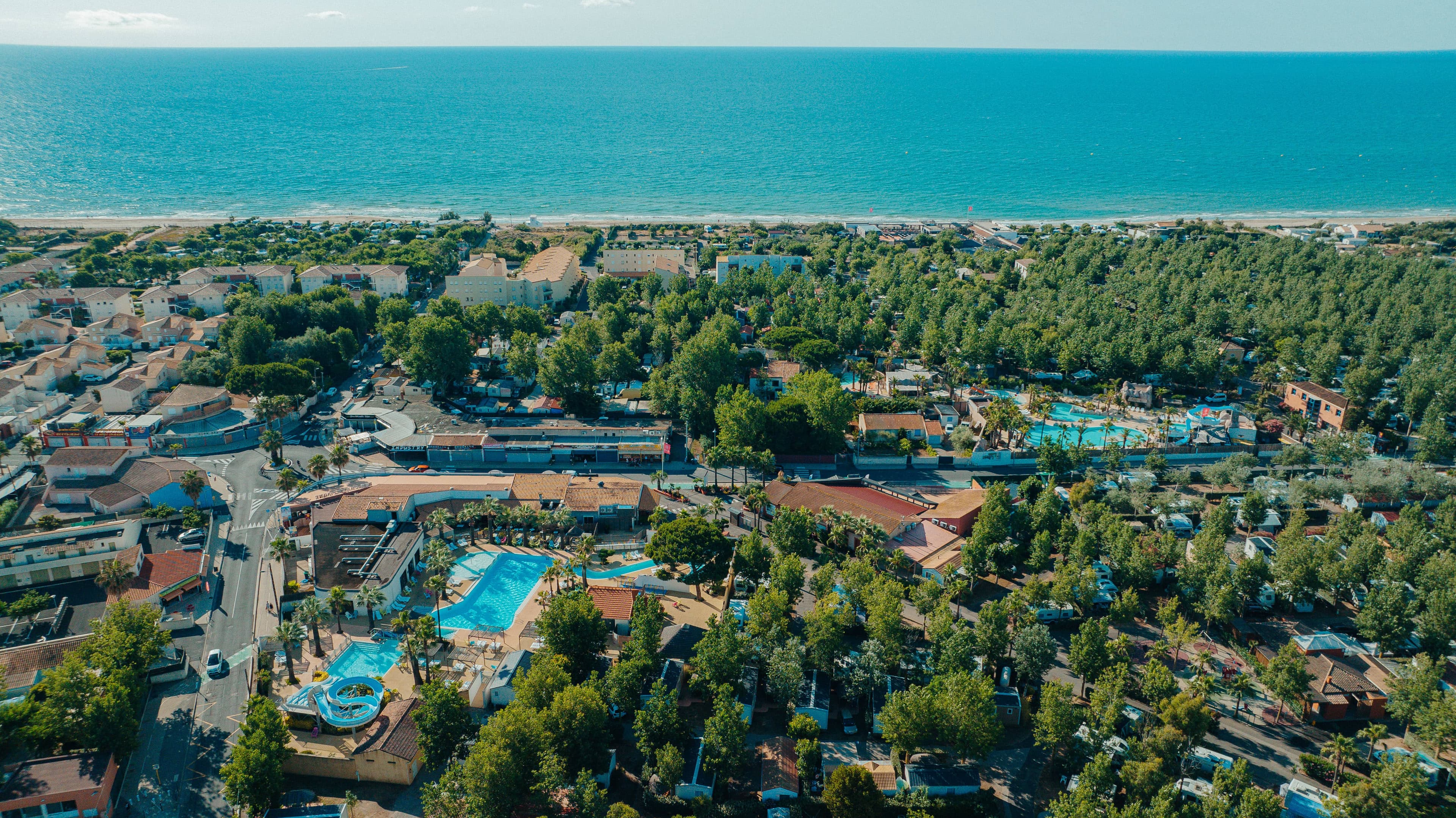 A scenery from Les Méditerranées - Camping Charlemagne