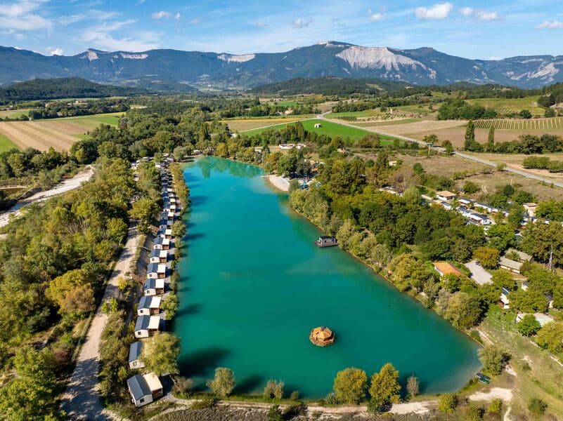 A scenery from Camping Le Lac Bleu