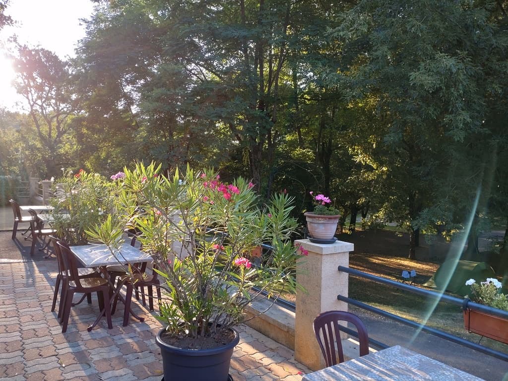 A scenery from Flower Camping LE TEMPS DE VIVRE