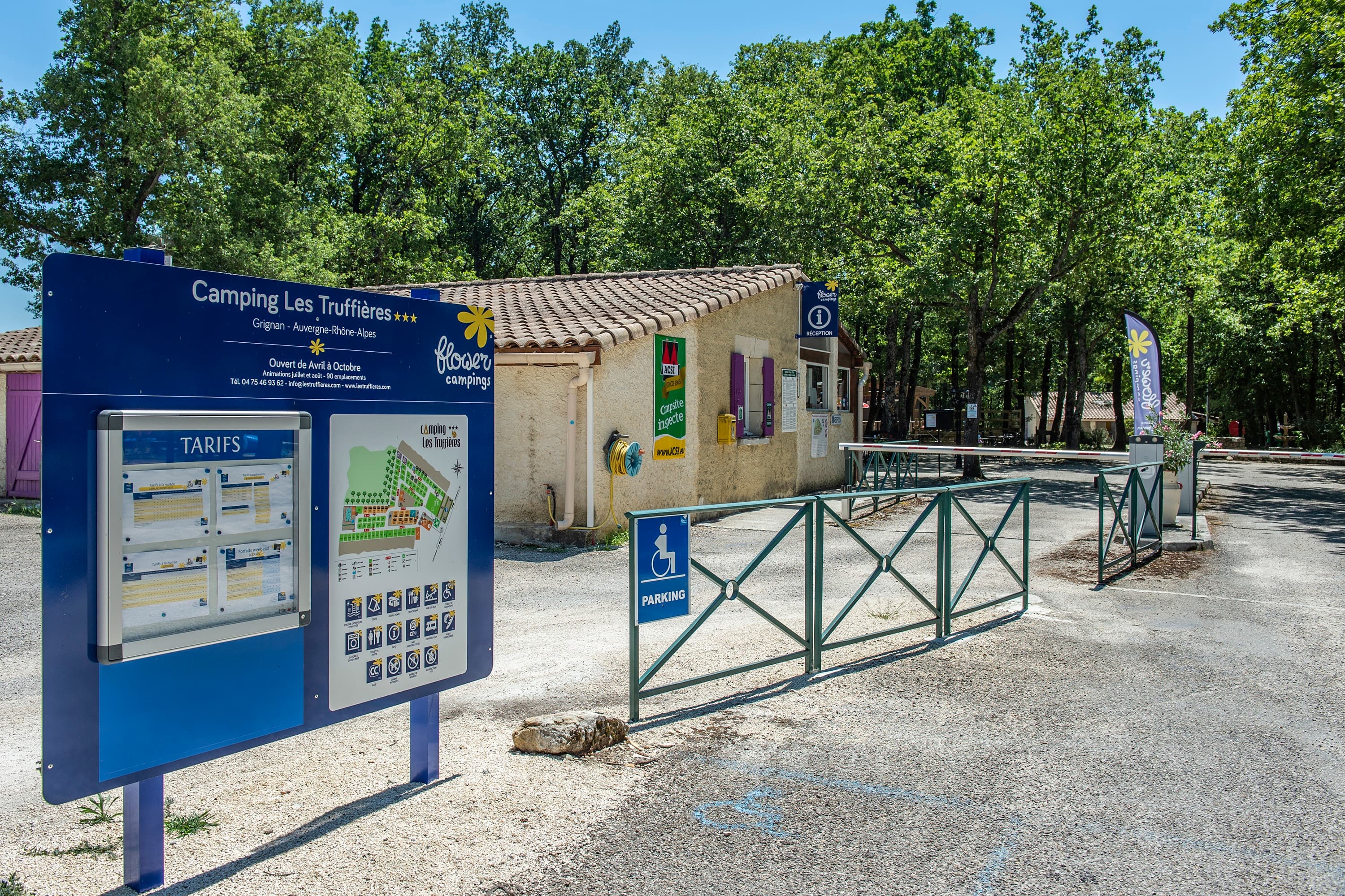 A scenery from Flower Camping LES TRUFFIERES