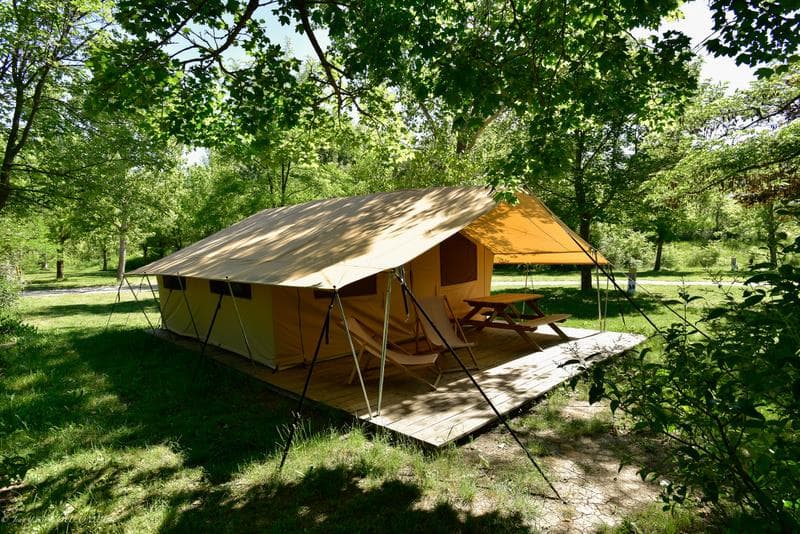 A scenery from Camping Onlycamp Les Tuillères
