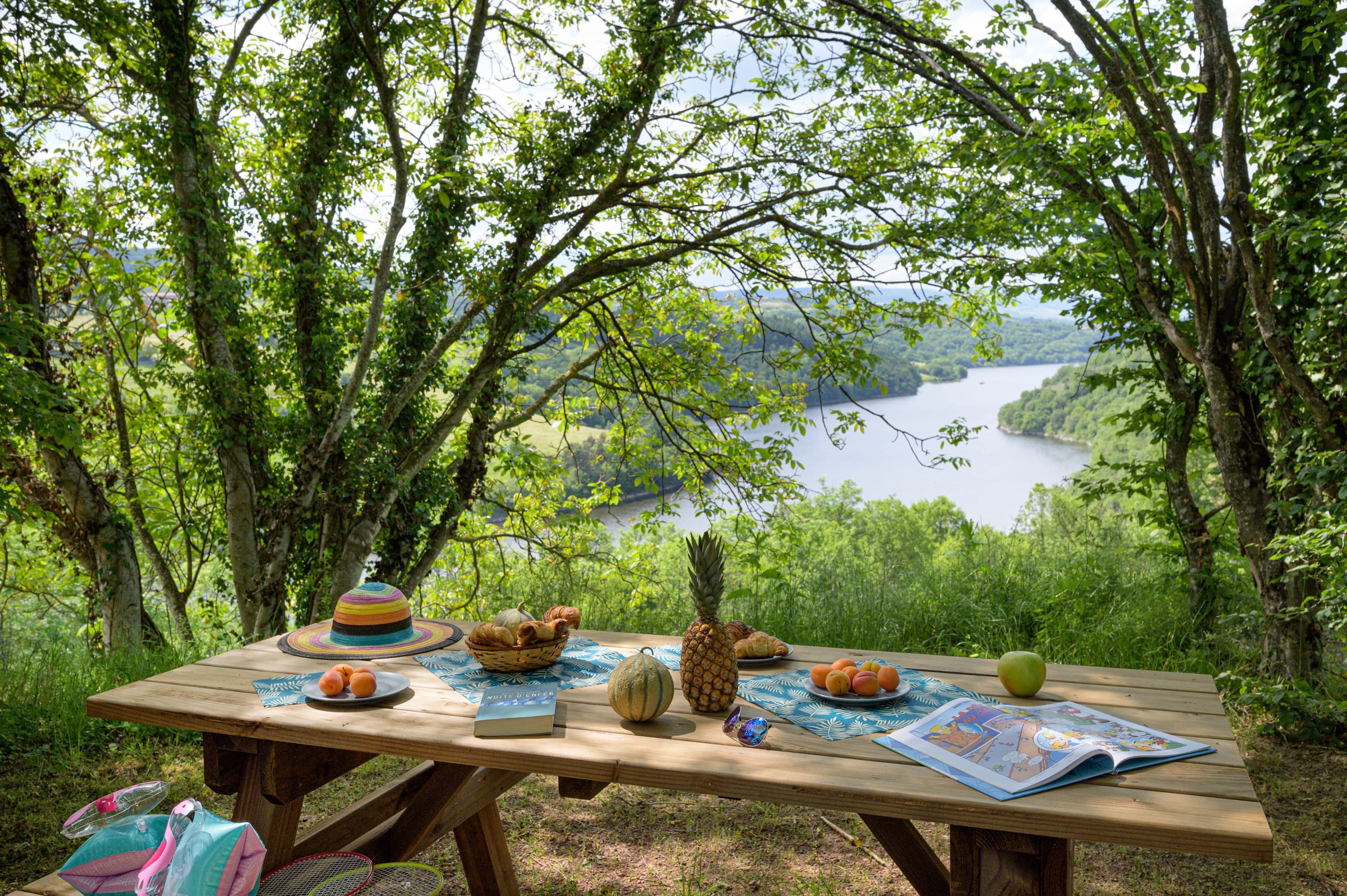 A scenery from Flower Camping de Mars