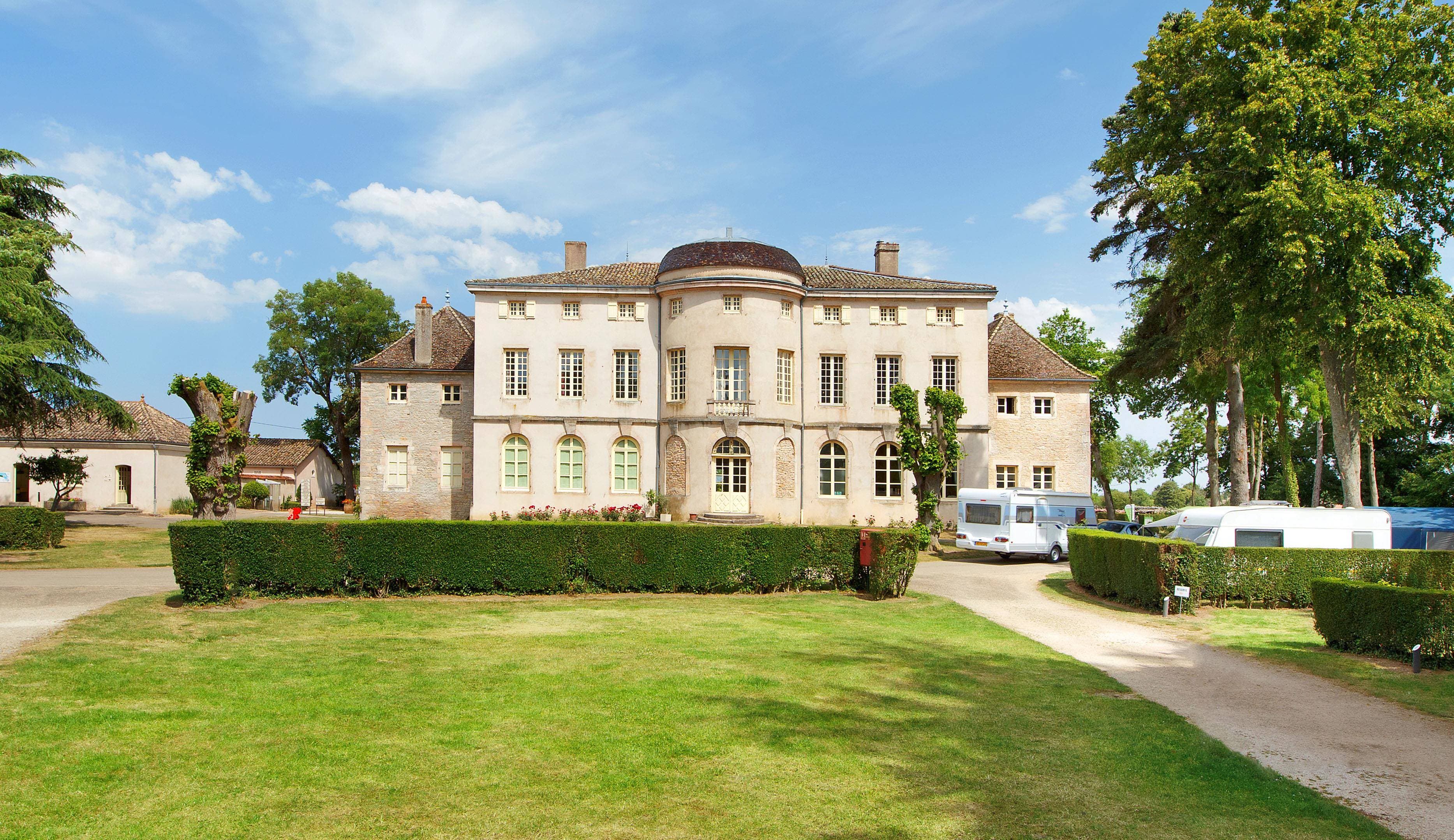 A scenery from Castel Camping Château de L'Epervière