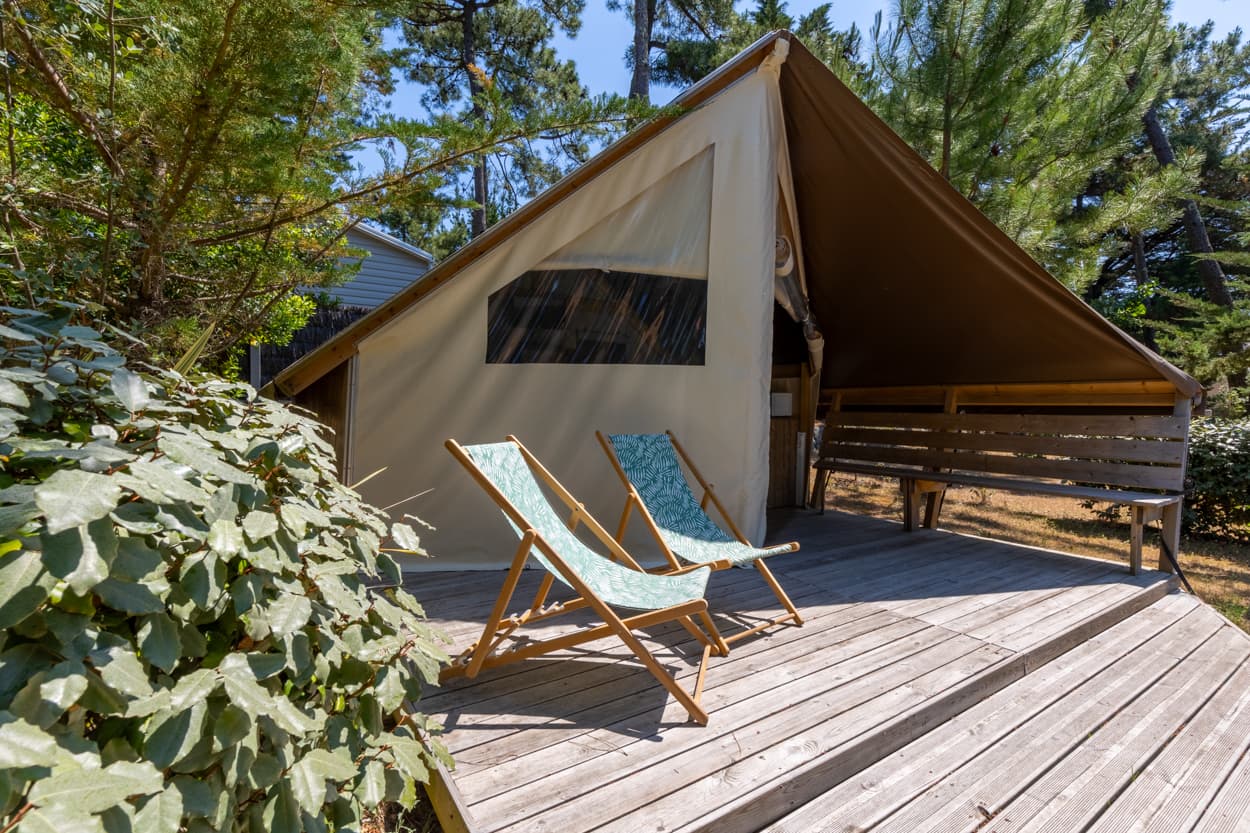 A scenery from Ushuaïa Villages - Camping la Conge ***