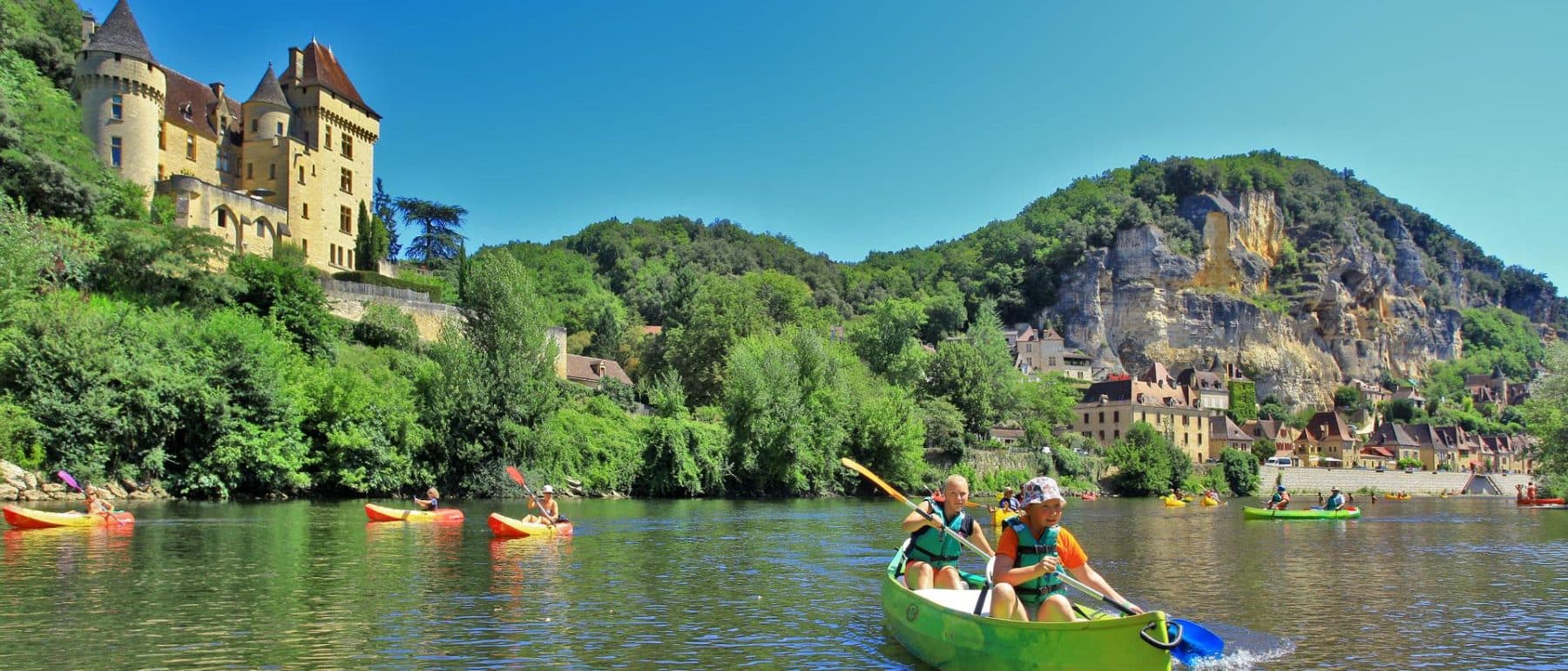 A scenery from Camping Le Rocher de la Cave