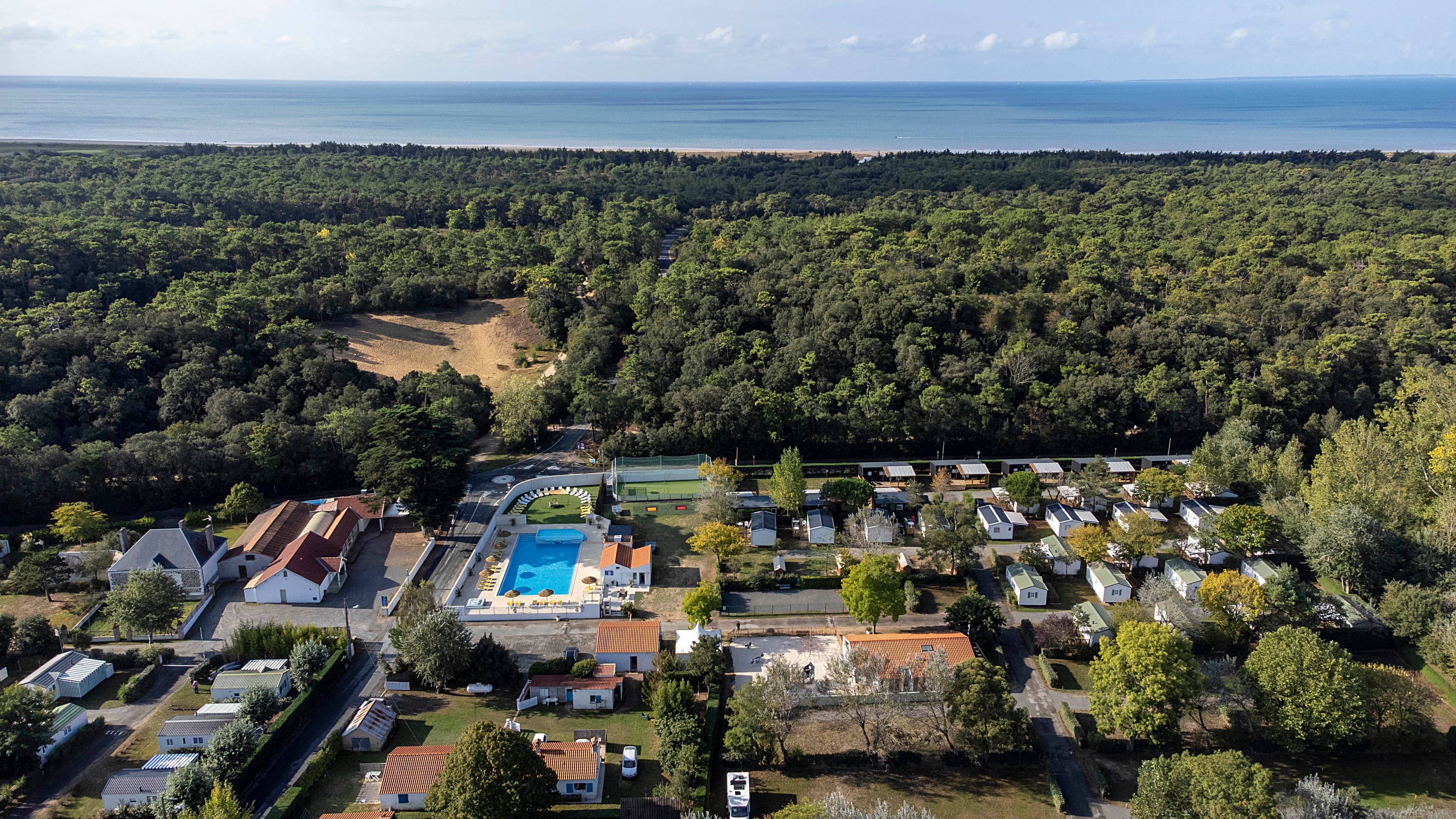 A scenery from Flower Camping La Davière Plage