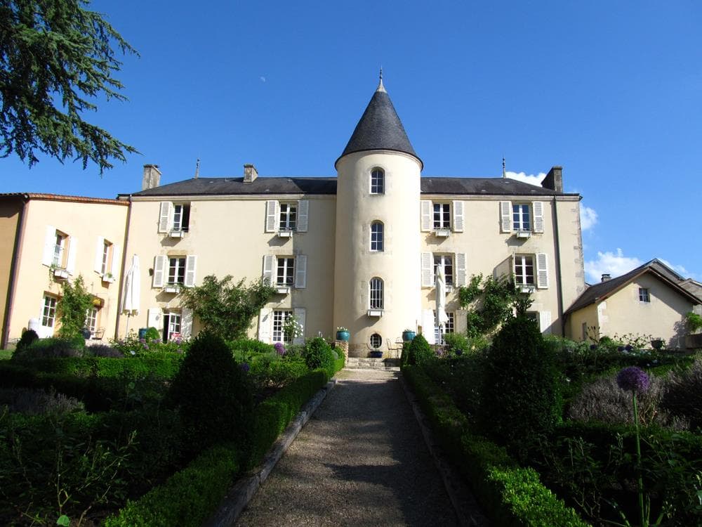A scenery from Le Parc de la Belle