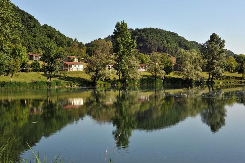 A scenery from Domaine du Lac de Champos