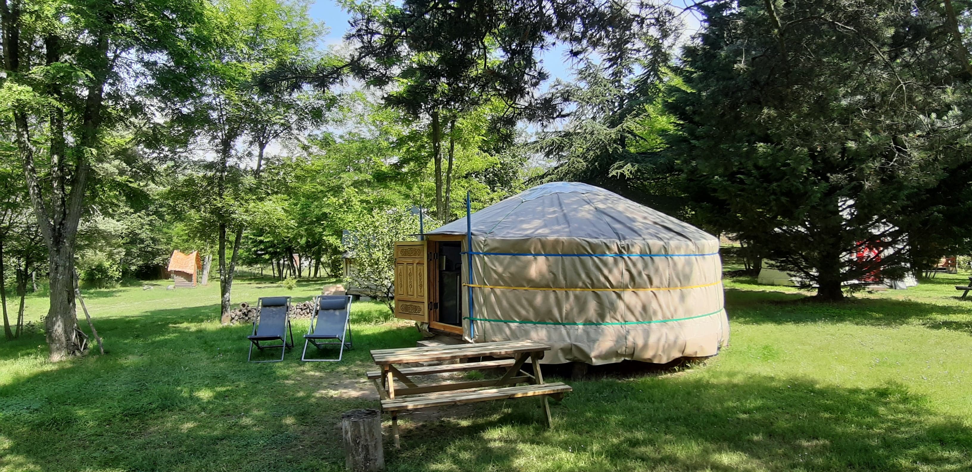 A scenery from Ushuaïa Villages - Camping Le Viaduc ***