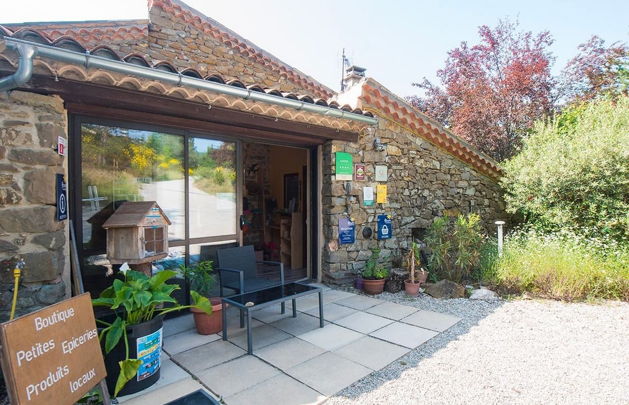A scenery from Flower Camping Les Hauts de Rosans