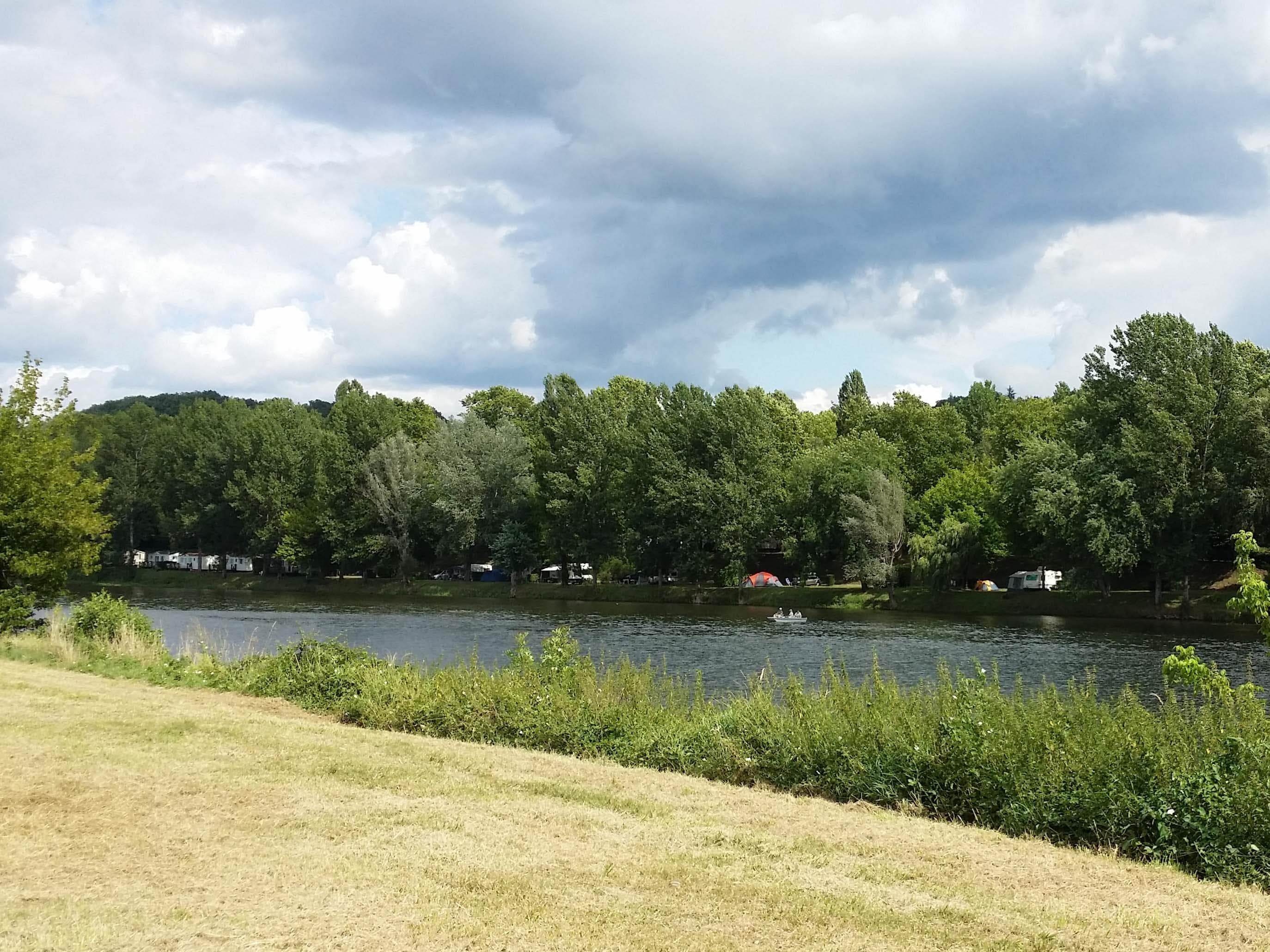 A scenery from Camping Les Bö-Bains ****