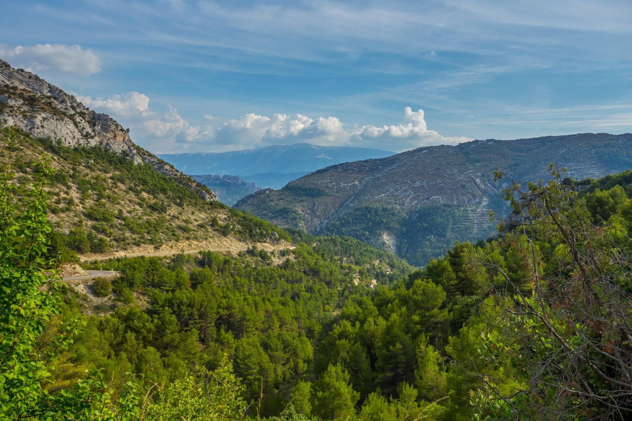 A scenery from Camping L'Orée de Provence (Sites & Paysages)