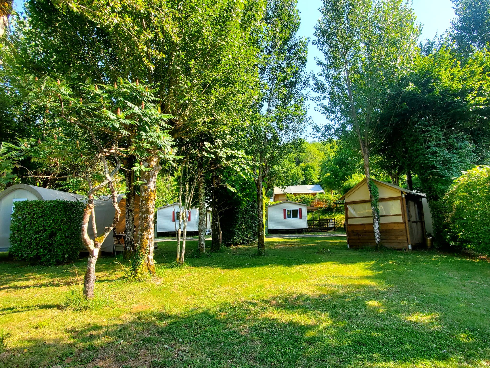 A scenery from Camping Le Pont de Mazerat