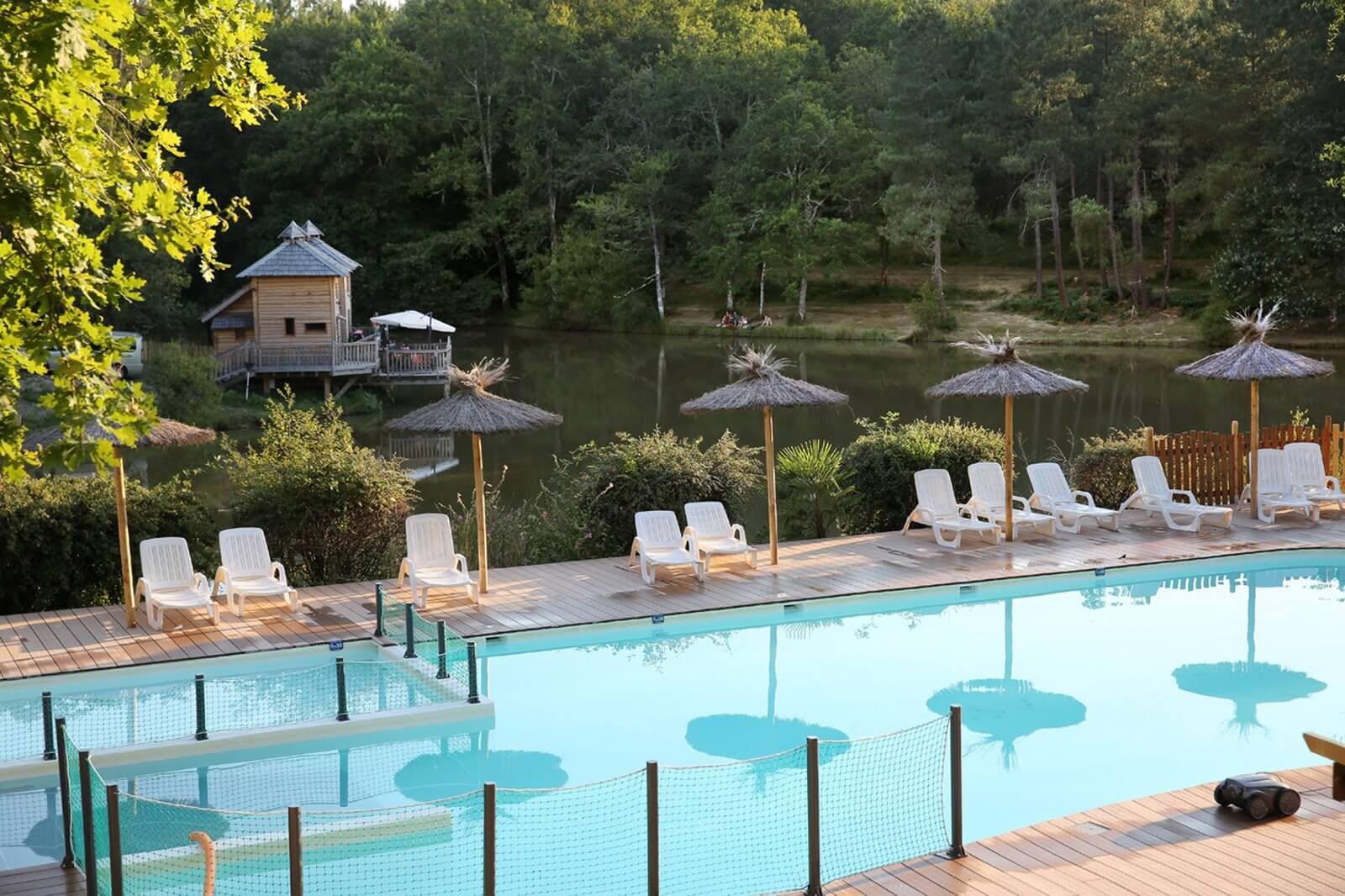 A scenery from Domaine de l'Etang de Bazange | Sites et Paysages