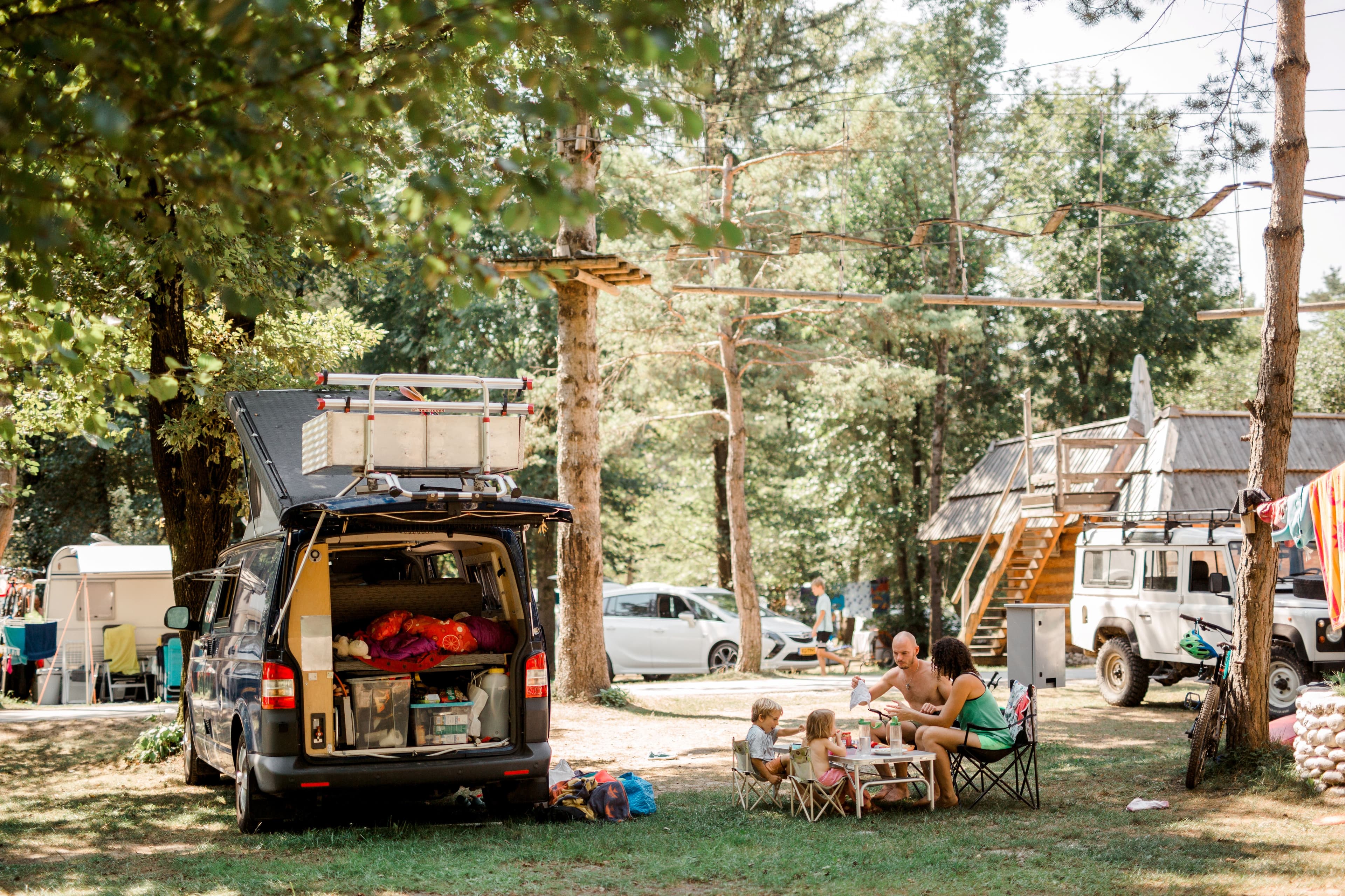 A scenery from Camping Menina
