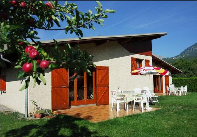 A scenery from Camping Gîte Le Verger - Baratier 05