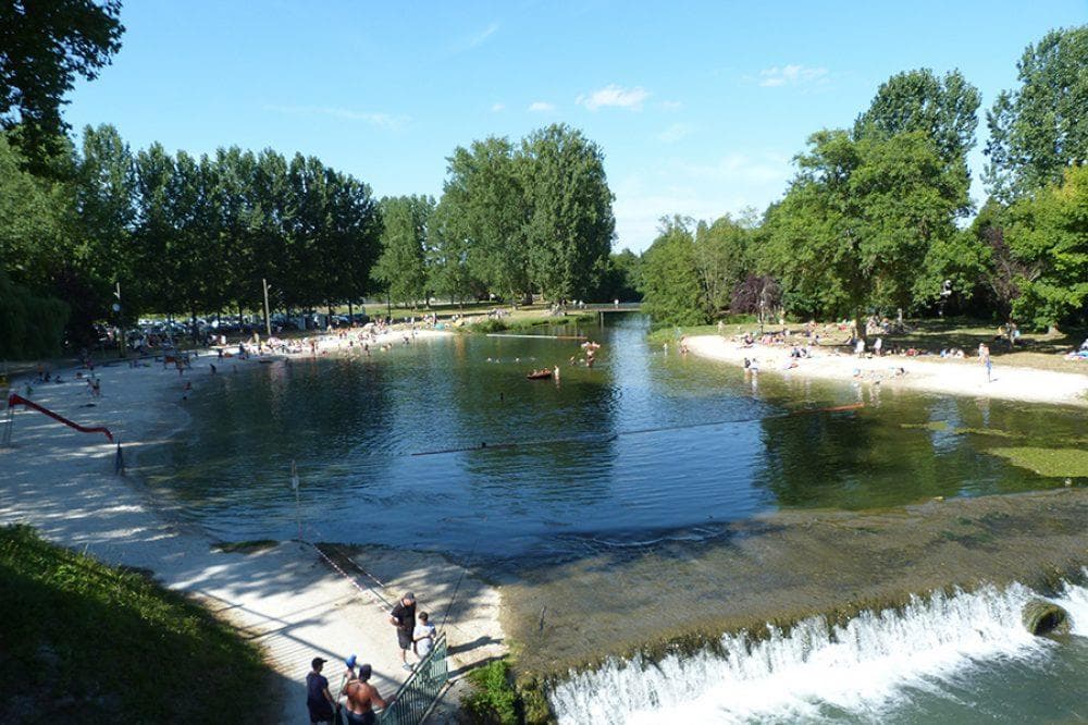 A scenery from Flower Camping La Dordogne Verte