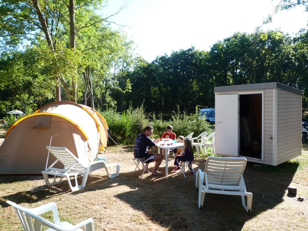 A scenery from Camping Eden Villages Le Domaine de Bréhadour